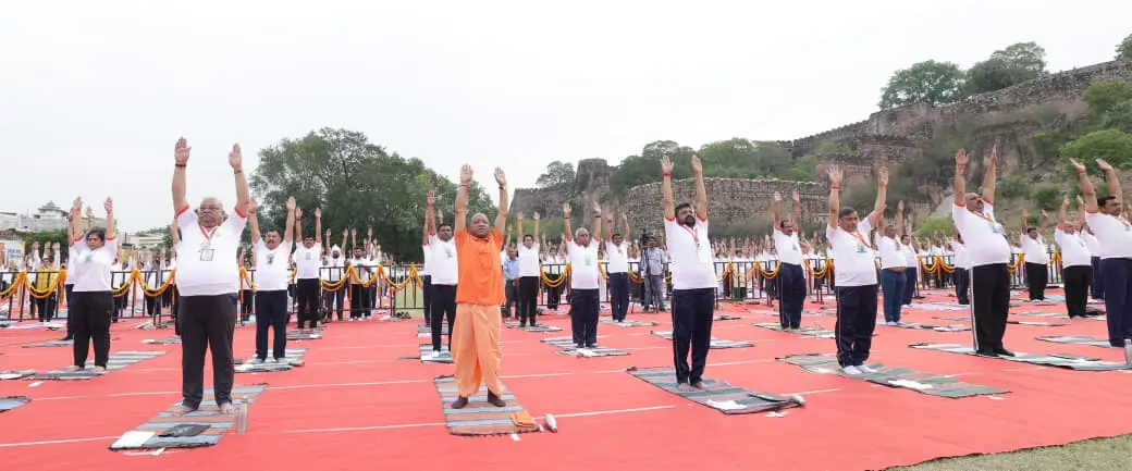 CM yogi